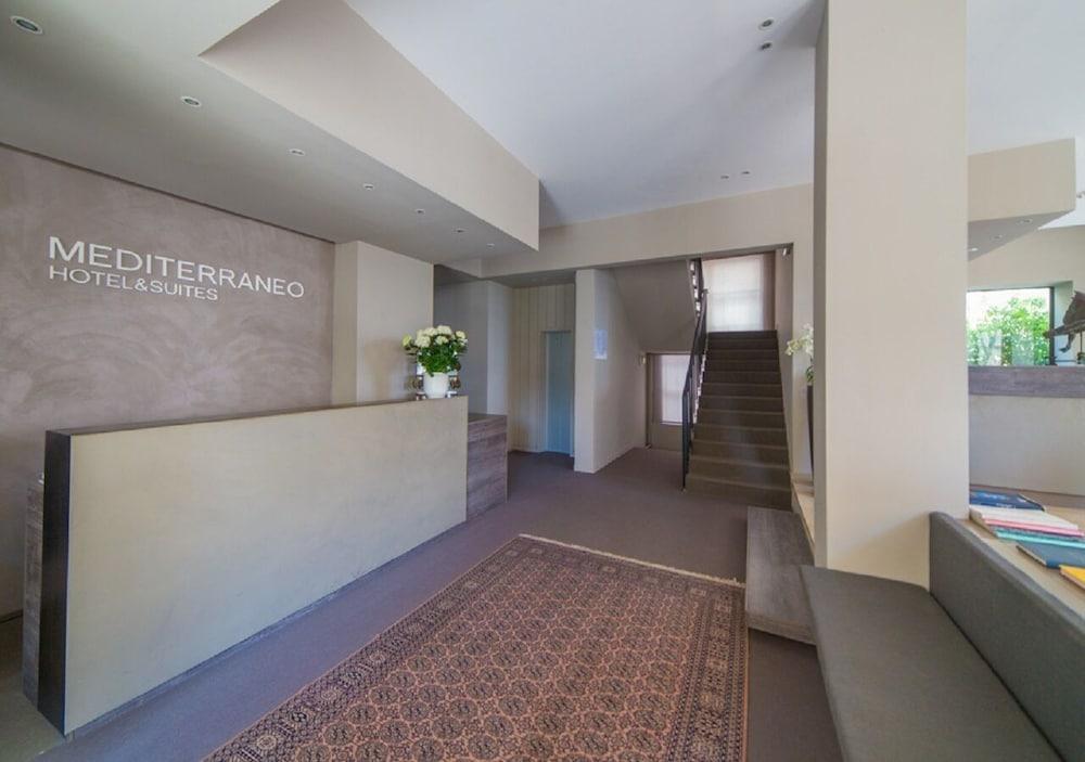 Mediterraneo Hotel & Suites Cattolica Exteriör bild