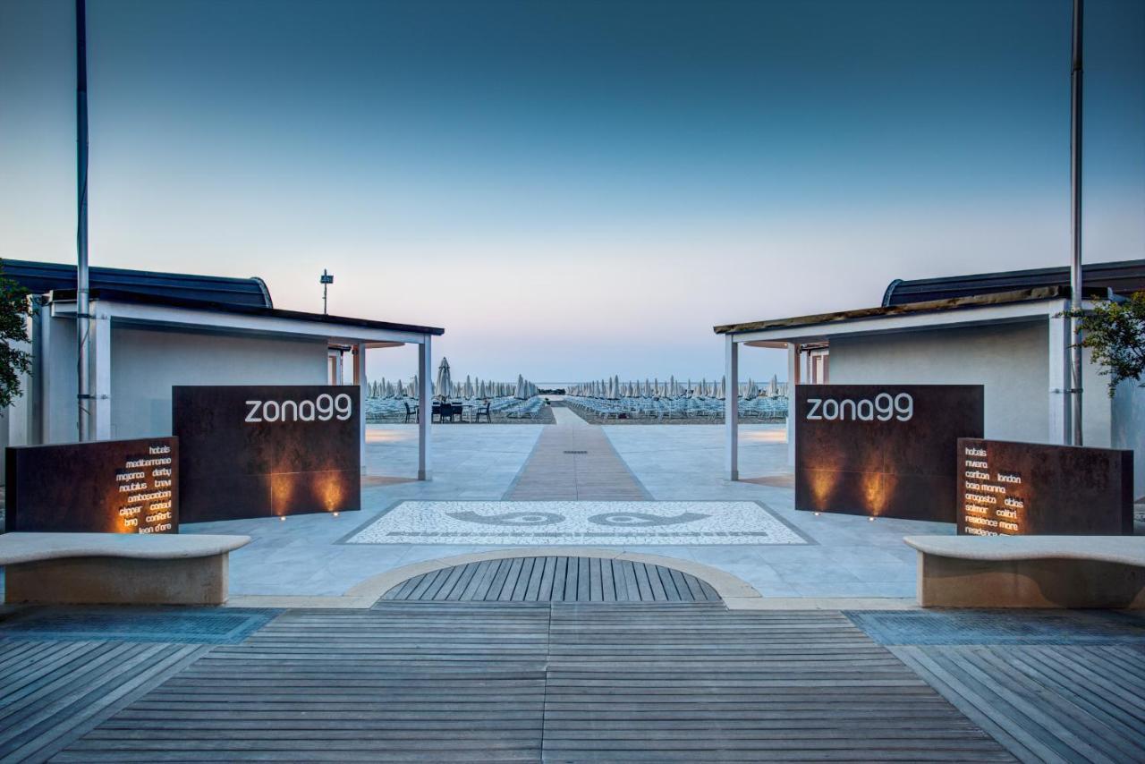 Mediterraneo Hotel & Suites Cattolica Exteriör bild
