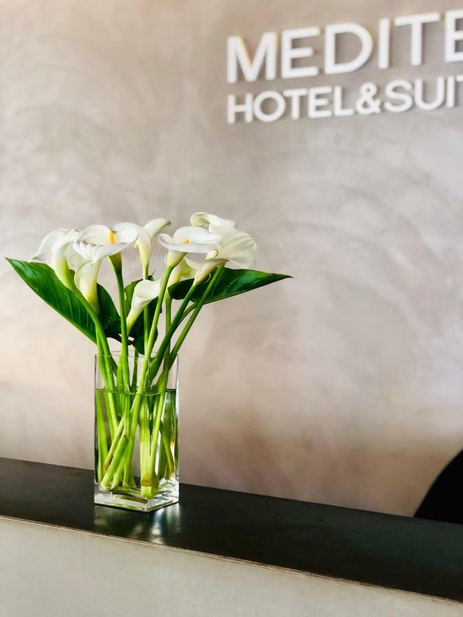 Mediterraneo Hotel & Suites Cattolica Exteriör bild