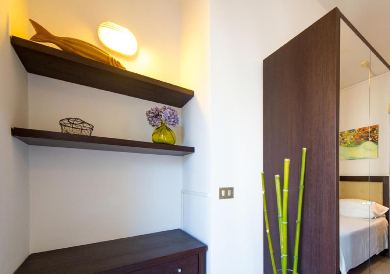 Mediterraneo Hotel & Suites Cattolica Exteriör bild